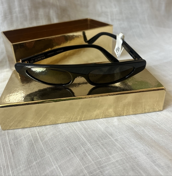 Dolce & Gabbana Black Sunglasses - Picture 1 of 13
